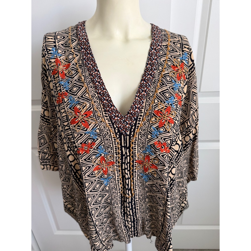 Flying Tomato Boho Embroidered Tribal Print V-Neck Peasant Top Large IT7631